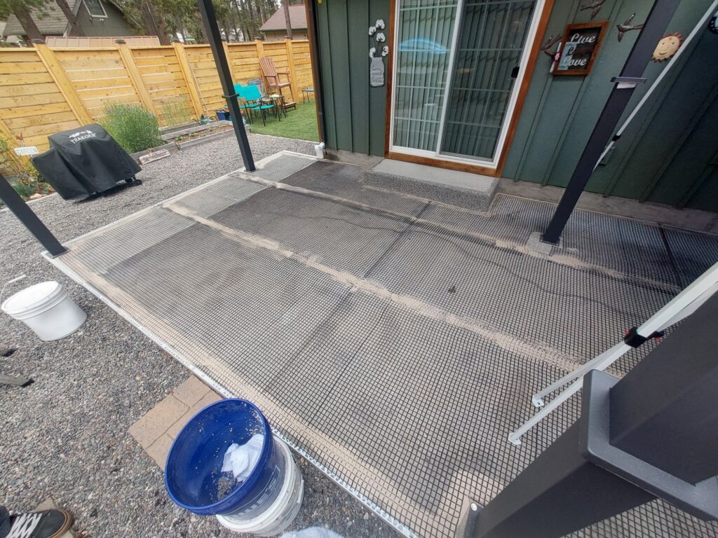 concrete patio before resurfacing bend Vuba Stone in Bend